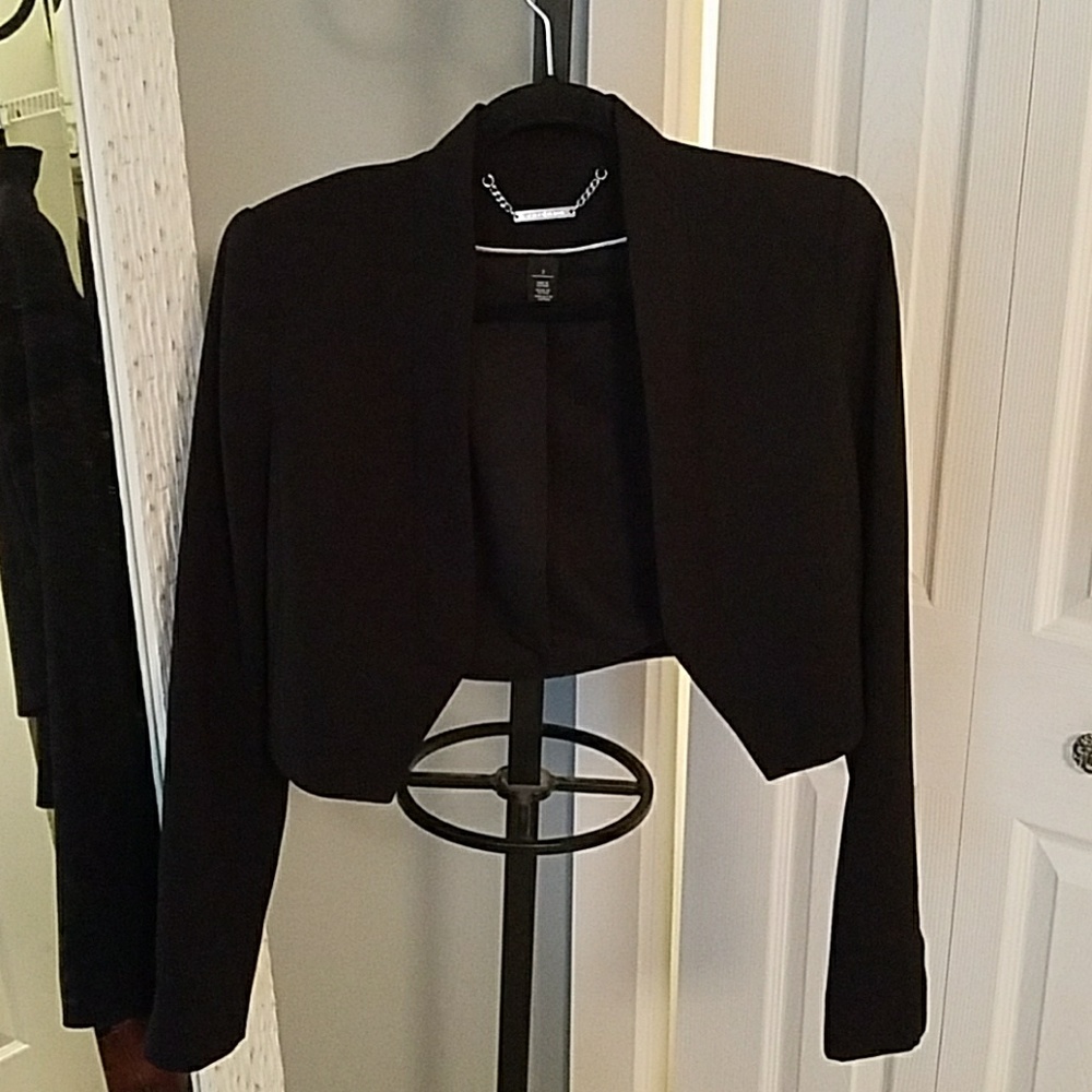 White House Black Market cropped blazer